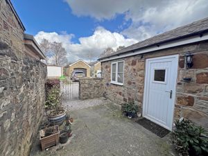 Courtyard- click for photo gallery